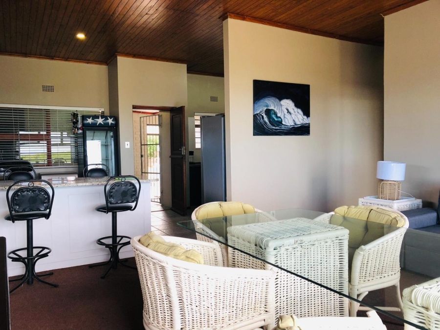 5 Bedroom Property for Sale in Franskraal Western Cape